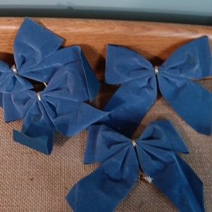 Bows and Ribbon